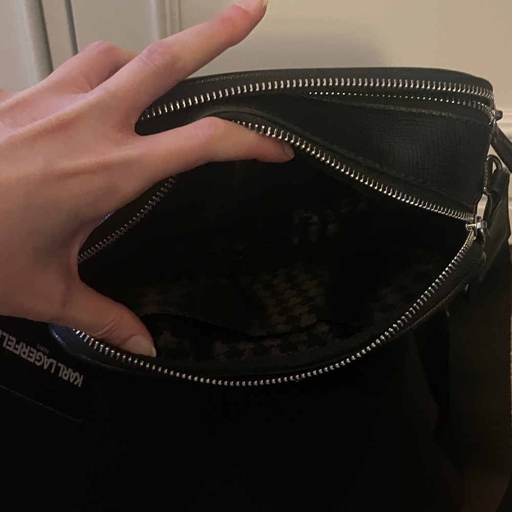 NWT-Karl Lagerfeld Black Camera Bag - Picture 8 of 12